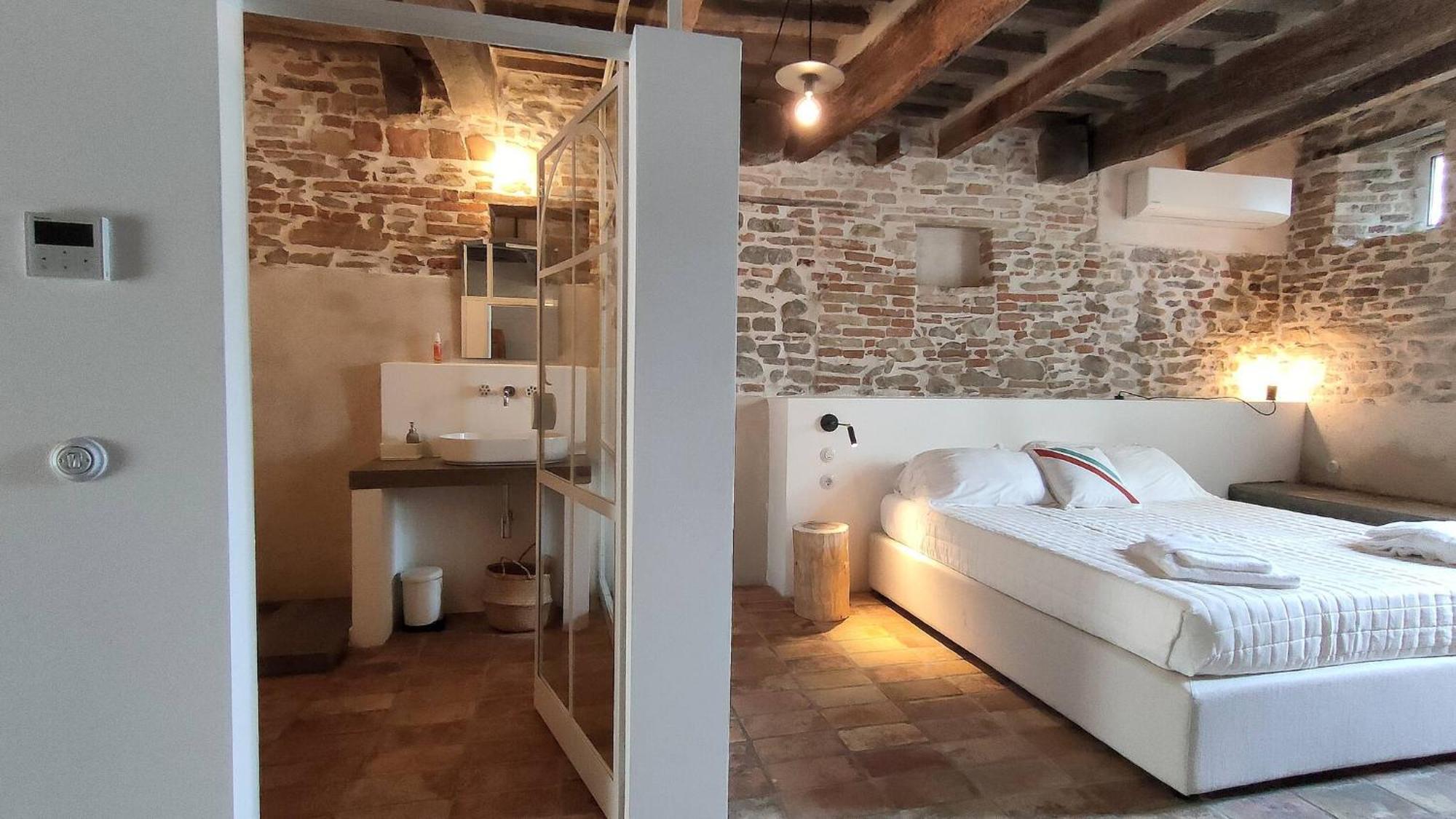 Borgo Calbianco - Private House With Pool & Airco Villa Cerreto Castello Exteriör bild